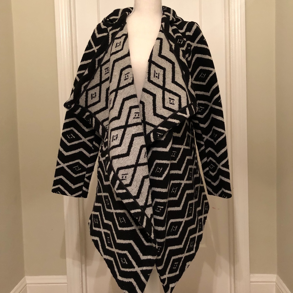 BB Dakota Black Patterned Wrap Coat with Belt